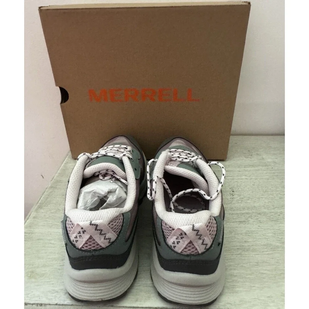 Merrell Moab Waterproof Hiking/Walking Shoes, Women’s Size 4, Pink and Gray NIB!